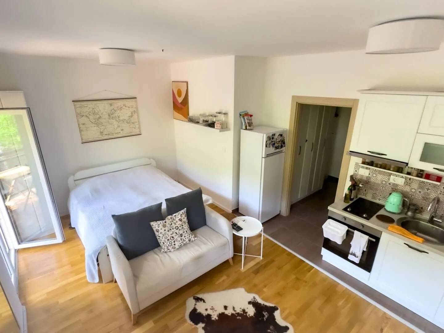 Izdavanje, garsonjera, 40m², Budva, Crna Gora