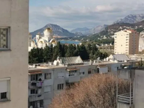 Sale, one bedroom apartment, 55m², Bar, Crna Gora - image 9