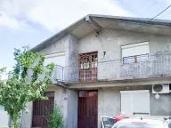 Izdavanje, kuća, 200m², Zagorič, Podgorica - image 1