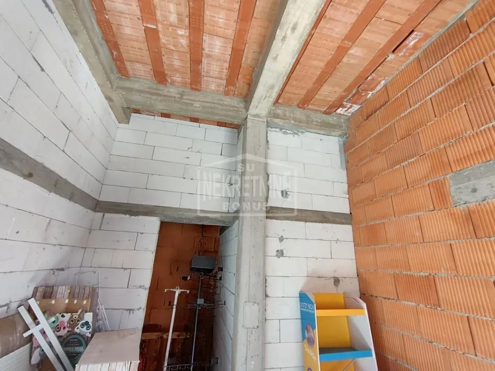 Prodaja, kuća, 505m², Novo Selo, Subotica