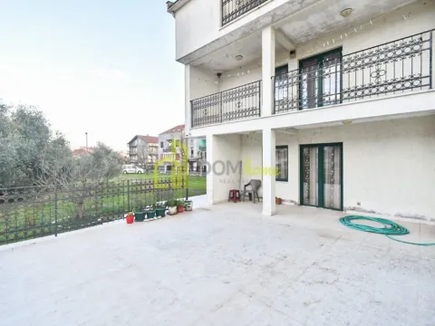 Prodaja, kuća, 300m², Zabjelo, Podgorica - image 13