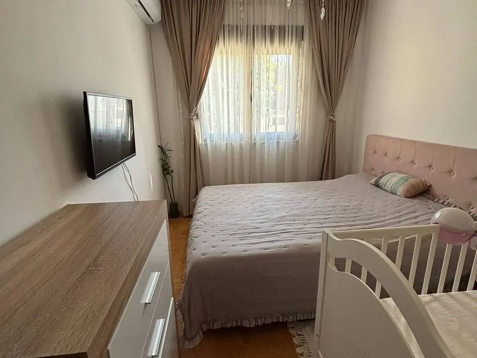 Prodaja, jednosoban stan, 40m², Centar, Budva