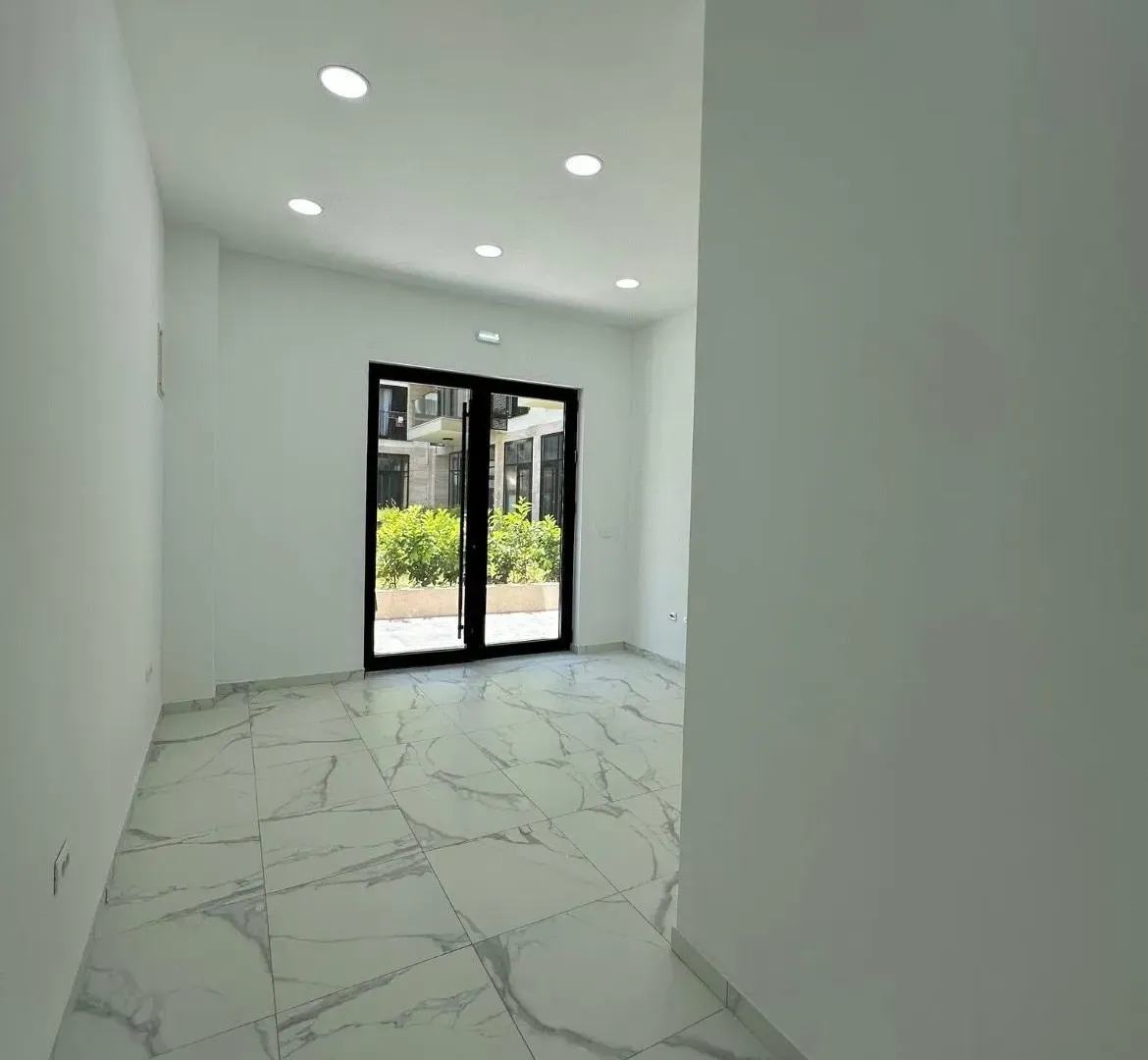 Rent, office space, 50m², Tivat, Crna Gora