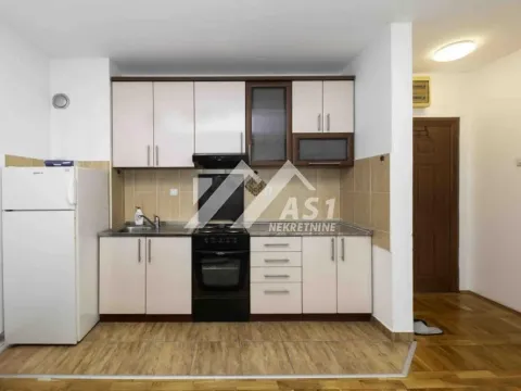 Rent, one bedroom apartment, 32m², Bulevar Oslobodjenja, Novi Sad Sve Podlokacije - image 5