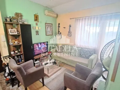 Sale, two bedroom apartment, 53m², Vidikovački venac, Rakovica - image 2