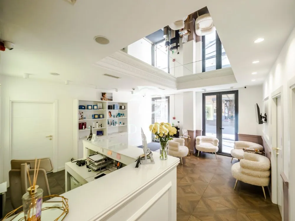 Rent, office space, 117m², Stari Grad, Beograd