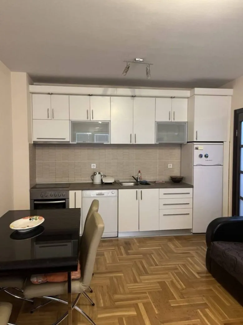 Rent, one bedroom apartment, 50m², Rozino, Budva
