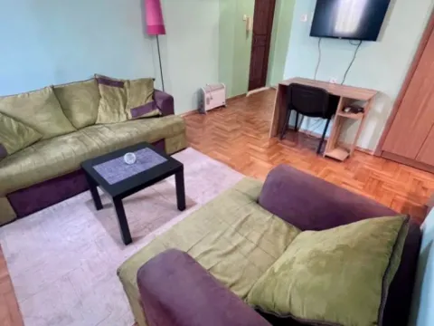 Izdavanje, jednosoban stan, 38m², Blok 5, Podgorica - image 6