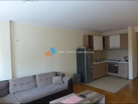 Izdavanje, trosoban stan, 77m², Voždovac Sve Podlokacije, Beograd - image 3