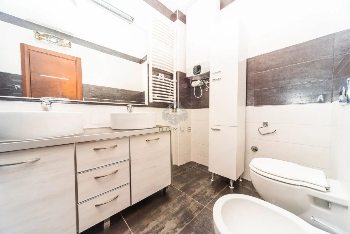 Prodaja, četvorosoban stan, 175m², Gorica C, Podgorica