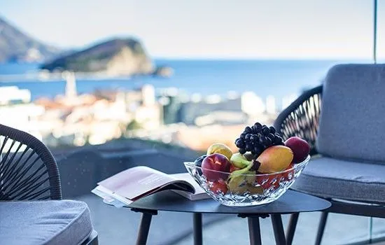 Sale, three bedroom apartment, 125m², Komoševina, Budva