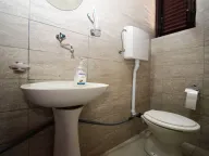 Prodaja, kuća, 300m², Stari Aerodrom, Podgorica - image 11