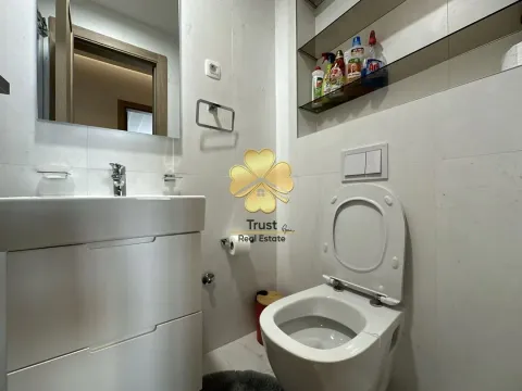 Izdavanje, dvosoban stan, 70m², Master Kvart, Podgorica - image 4