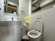 Izdavanje, dvosoban stan, 70m², Master Kvart, Podgorica - image 4