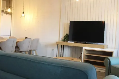 Rent, two bedroom apartment, 86m², Bečići, Budva - image 3
