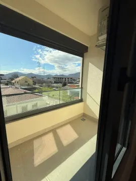 Prodaja, jednosoban stan, 47m², Donja Gorica, Podgorica - image 12
