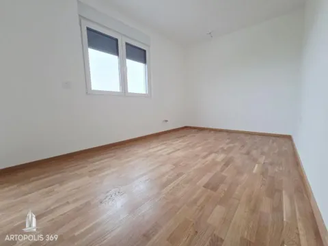 Prodaja, dvosoban stan, 61m², Radiofar, Surčin - image 5