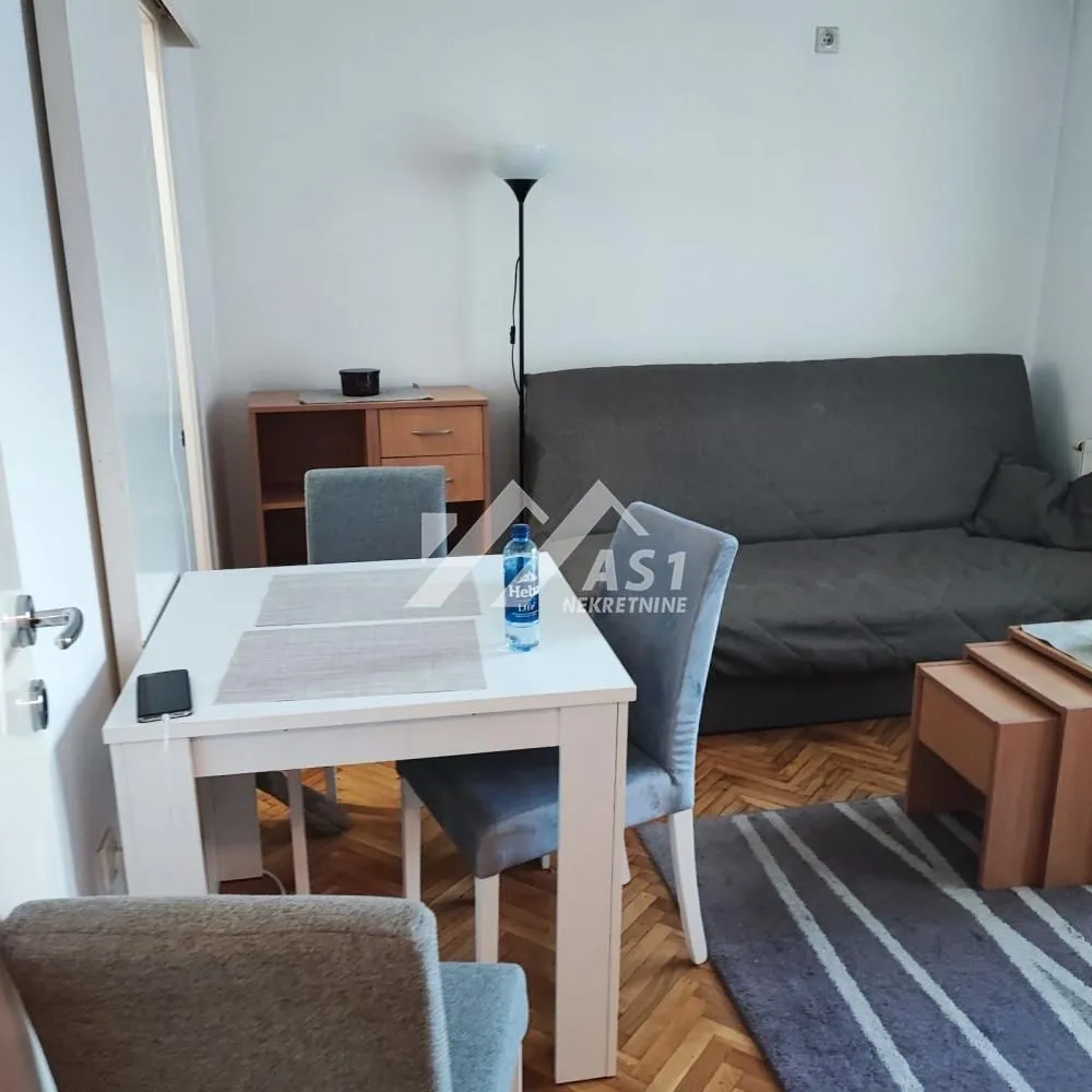 Rent, one bedroom apartment, 34m², Grbavica, Novi Sad Sve Podlokacije
