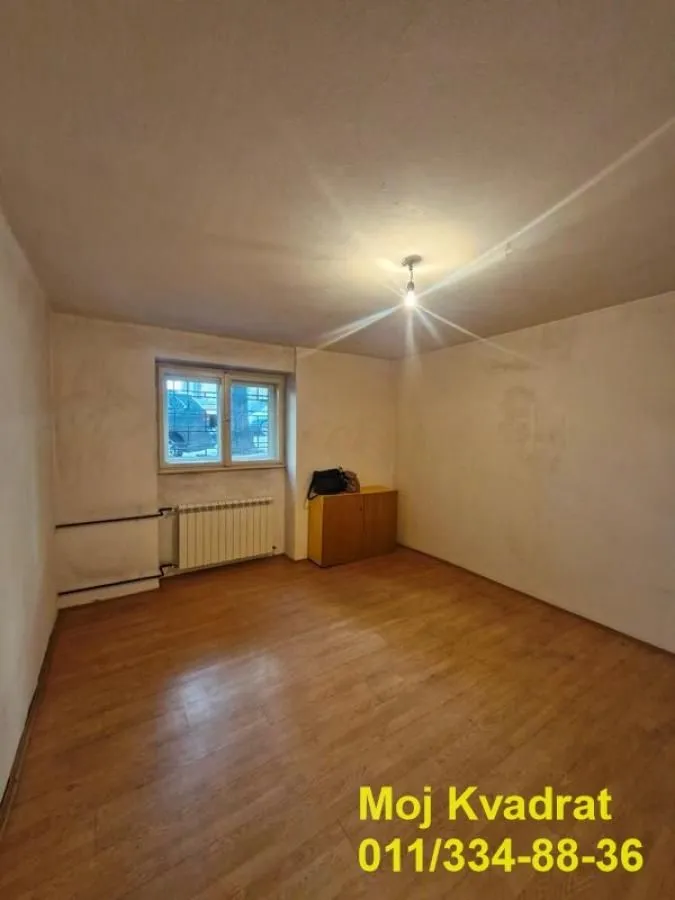 Prodaja, jednosoban stan, 37m², Stari Grad, Beograd