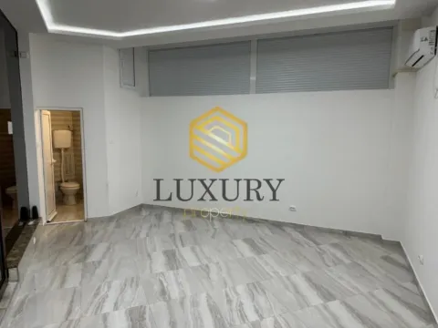 Prodaja, poslovni prostor, 28m², Preko Morače, Podgorica - image 4