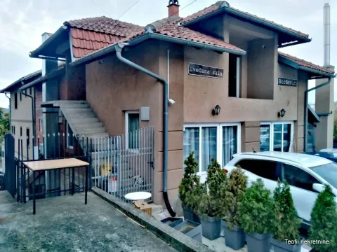 Prodaja,  poslovni prostor, 660m2, Lazarevac, Beograd