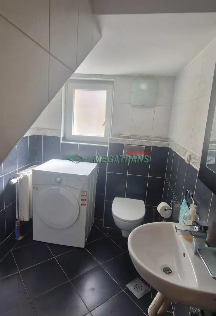 Rent, house, 220m², Petrovaradin, Novi Sad