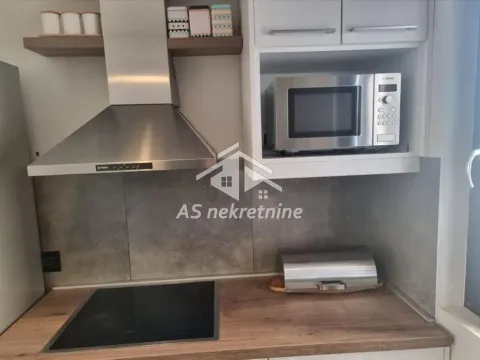 Izdavanje, trosoban stan, 74m², Lekino Brdo, Voždovac Sve Podlokacije - image 6