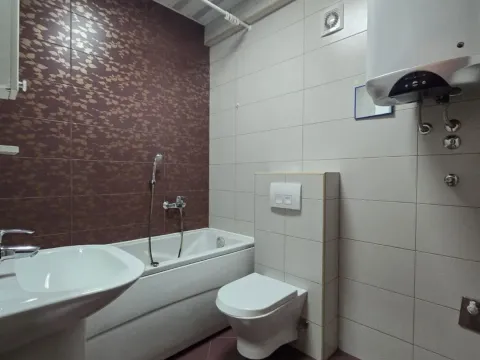 Rent, one bedroom apartment, 46m², Kod Big Fashion-a, Podgorica - image 9