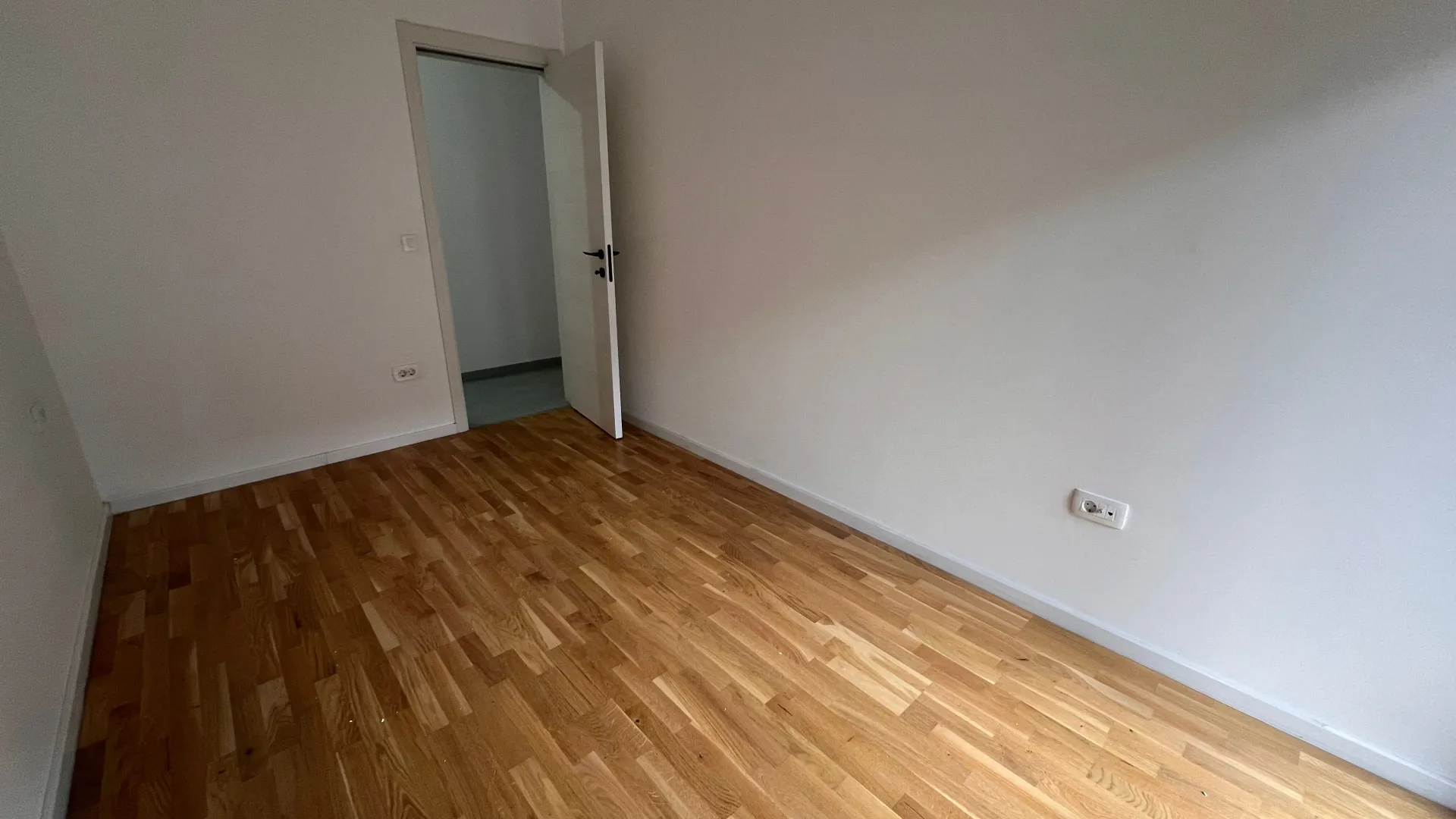 Rent, two bedroom apartment, 64m², Stari Aerodrom, Podgorica