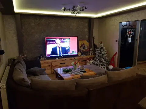 Prodaja, kuća, 165m², Sremska Kamenica, Petrovaradin - image 12