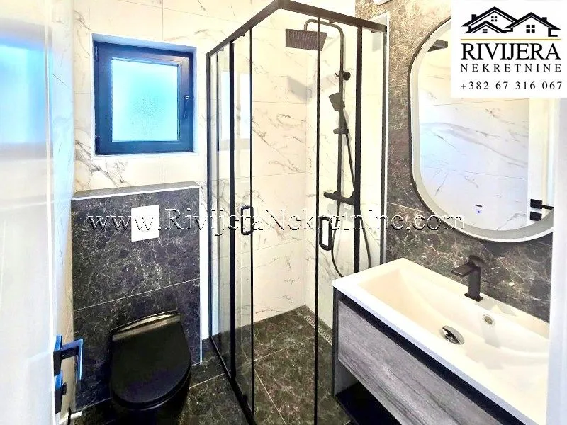 Prodaja, trosoban stan, 97m², Škaljari, Kotor