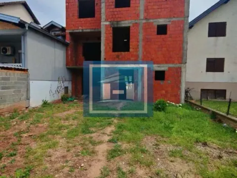 Prodaja, kuća, 80m², Gloždak, Paraćin - image 4