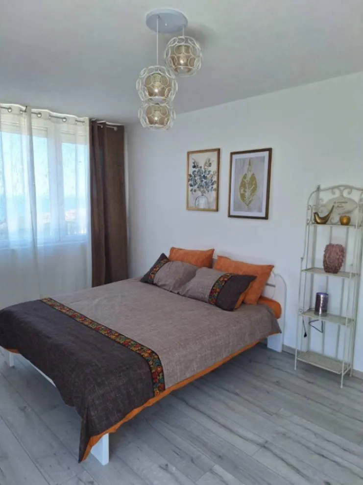 Sale, house, 117m², Bar, Crna Gora