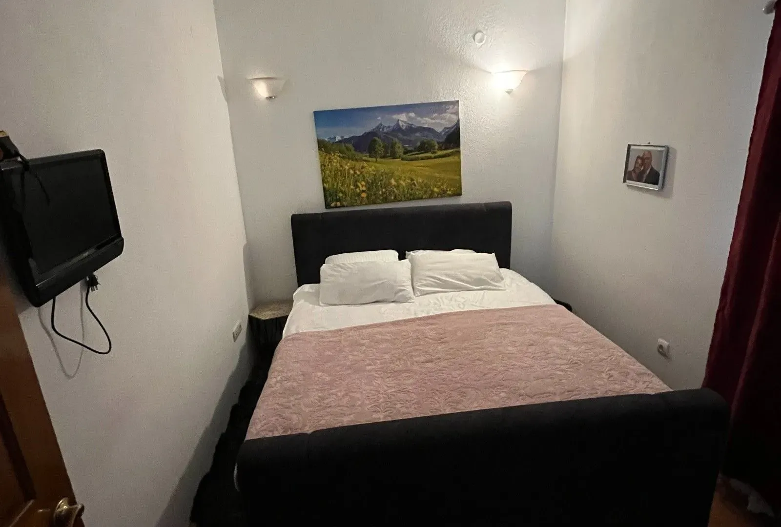 Prodaja, kuća, 200m², Donja Gorica, Podgorica