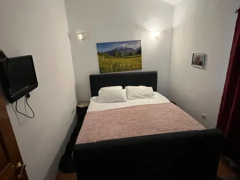 Prodaja, kuća, 200m², Donja Gorica, Podgorica - image 11