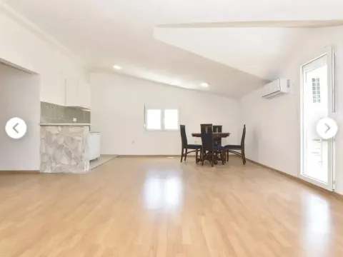 Rent, apartment, 60m², Podgorica, Crna Gora