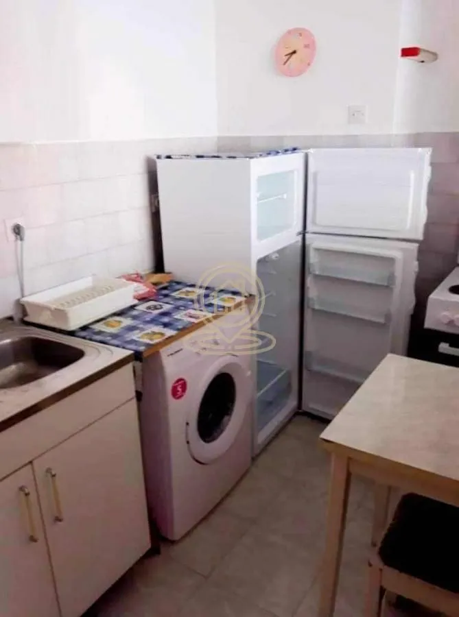 Izdavanje, jednosoban stan, 28m², Liman 2, Novi Sad Sve Podlokacije
