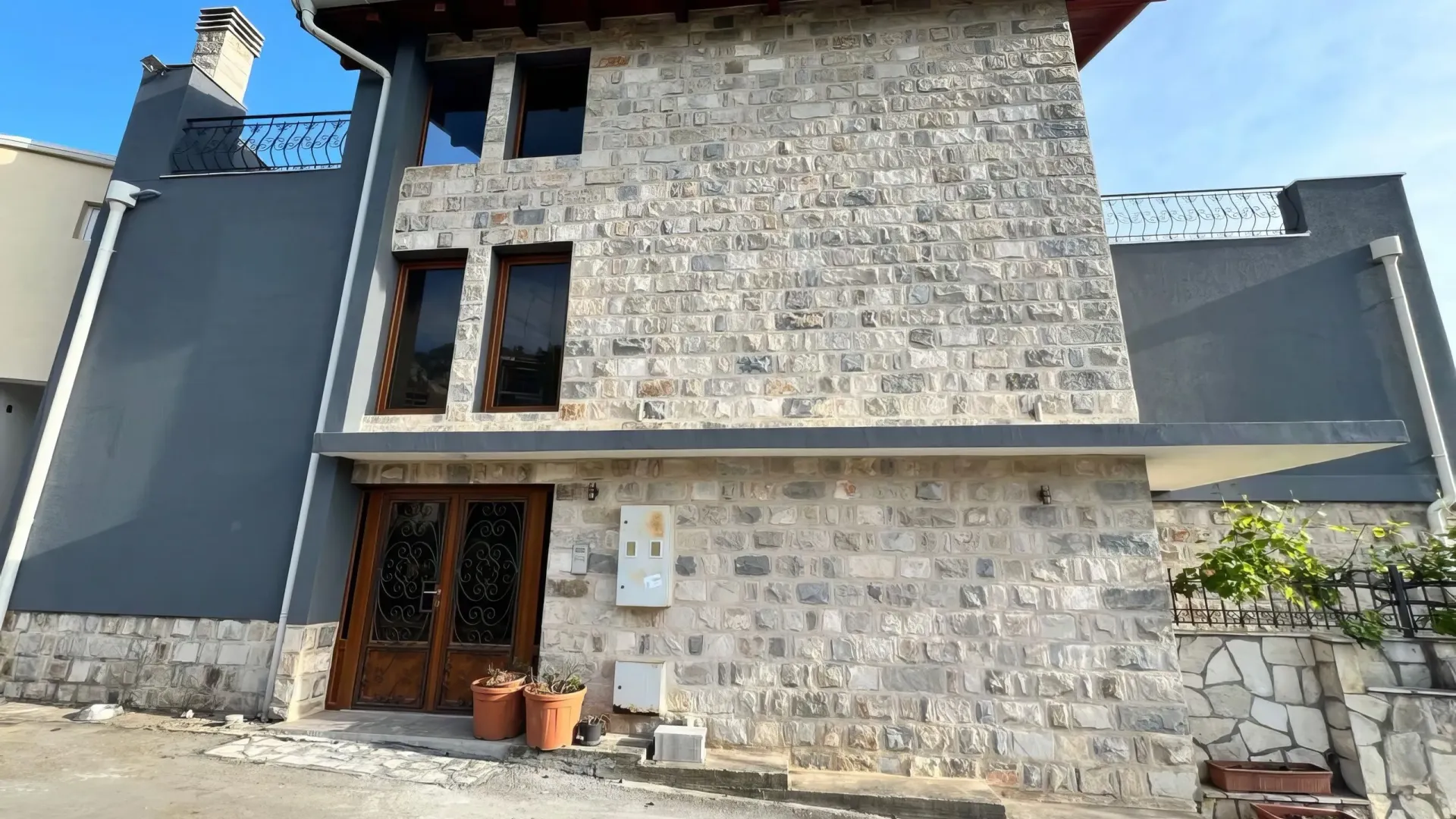 Prodaja, kuća, 360m², Bečići, Budva