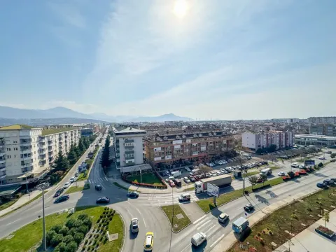 Izdavanje, dvosoban stan, 116m², Stari Aerodrom, Podgorica - image 15