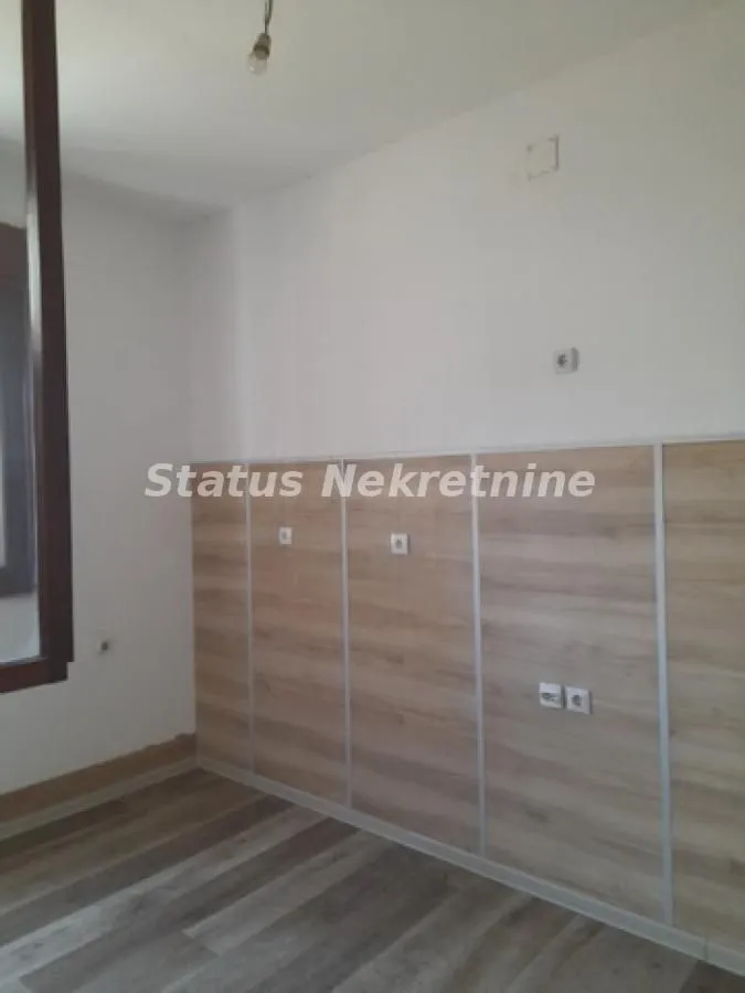 Rent, office space, 140m², Futog, Novi Sad Sve Podlokacije