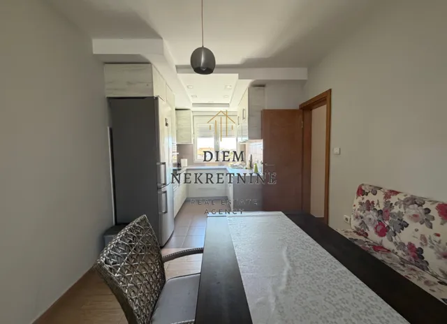 Rent, three bedroom apartment, 140m², Zabjelo, Podgorica