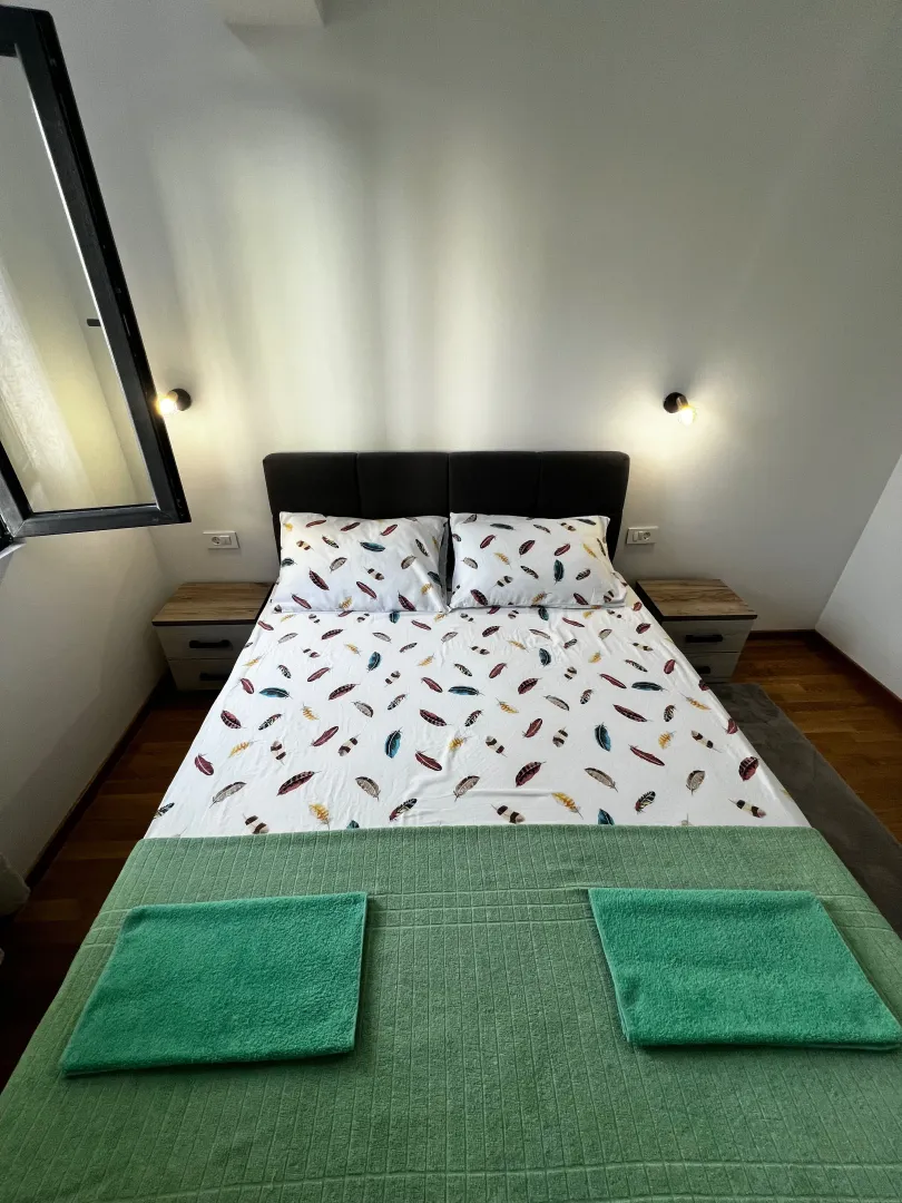 Izdavanje, jednosoban stan, 45m², Topla, Herceg Novi