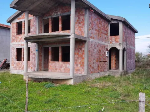 Prodaja, kuća, 300m², Podgorica, Crna Gora - image 4