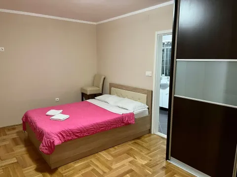 Izdavanje, dvosoban stan, 120m², Budva, Crna Gora - image 4