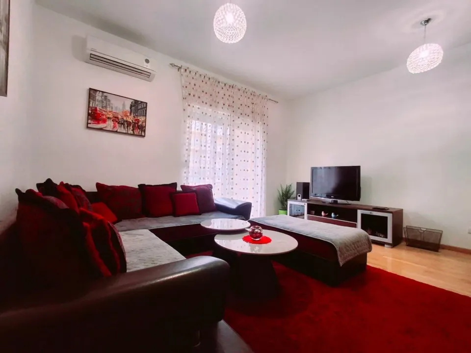Rent, two bedroom apartment, 74m², City Kvart, Podgorica