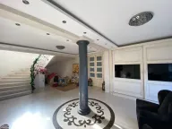 Izdavanje, kuća, 720m², Vrnjačka Banja, Srbija - image 4