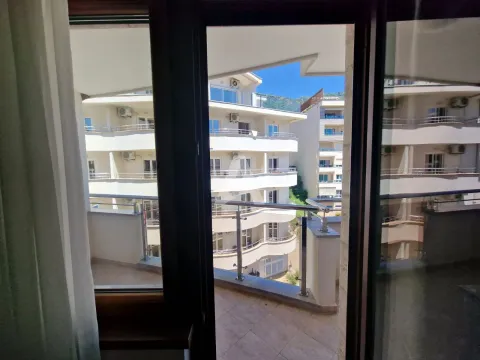 Prodaja, trosoban stan, 94m², Bečići, Budva - image 26