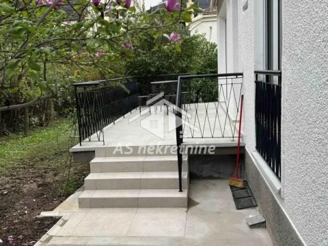 Izdavanje, kuća, 190m², Autokomanda, Voždovac Sve Podlokacije - image 17