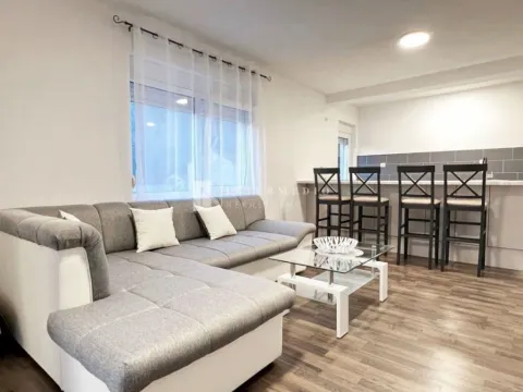 Izdavanje, jednosoban stan, 57m², Zelenika, Herceg Novi - image 8