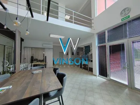 Rent, office space, 200m², Vidovdansko naselje, Novi Sad Sve Podlokacije